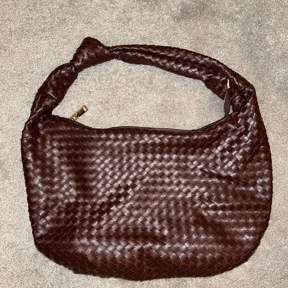 Large Brown Woven Leather Hobo Bag - Picture 2 of 2